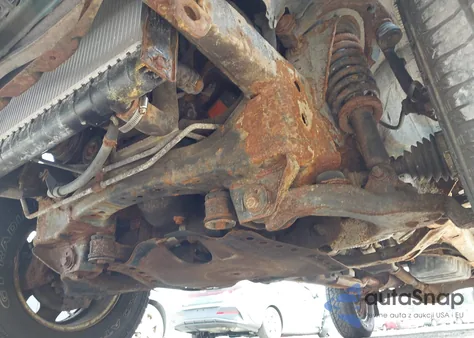 2001 Toyota Tacoma Base V6 from USA, damaged, VIN 5TEHN72N71Z849033